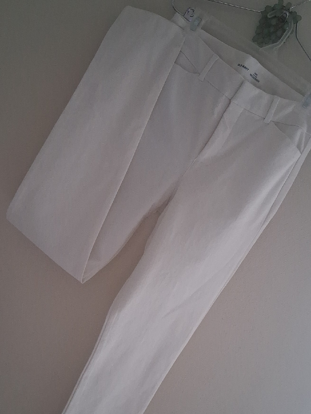 Old Navy White Pixie High-Rise Pants